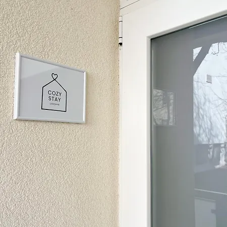 Apartment Cozy With Secret Garden *