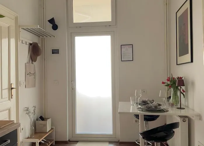 Cozy With Secret Garden Λιουμπλιάνα