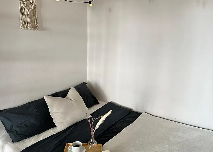 Apartma Cozy With Secret Garden *