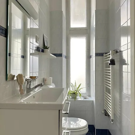 Apartamento Cozy With Secret Garden